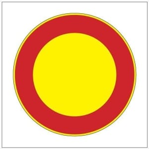 Ajoneuvolla ajo kielletty kyltti