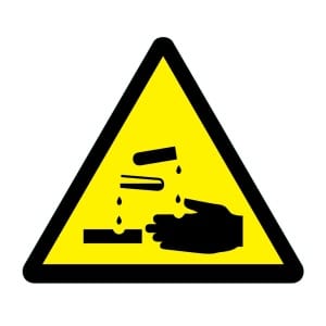 Syövyttävä kolmio-0